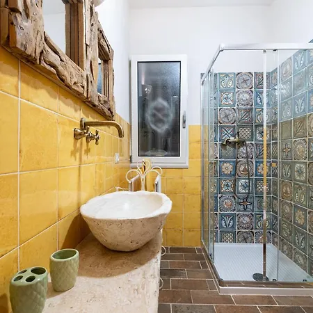 Philos * Ostuni